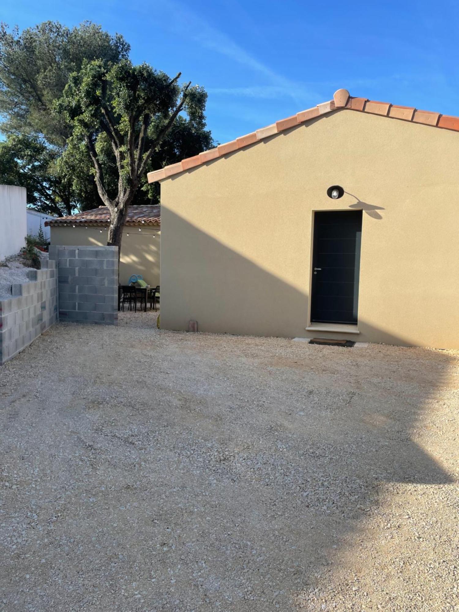 Maison T3 Dans Un Village Calme Saint-Mitre-les-Remparts Εξωτερικό φωτογραφία